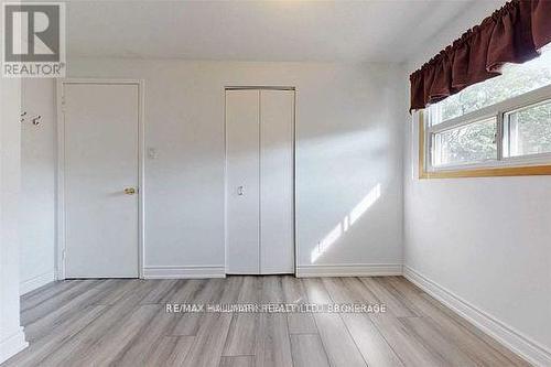 1346 Oxford Avenue, Oakville, ON - Indoor Photo Showing Other Room