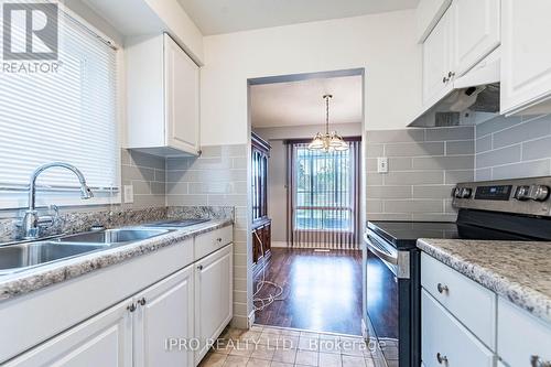 7734 Benavon Road, Mississauga, ON - Indoor Photo Showing Kitchen With Double Sink