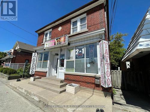 37 Dundas Street W, Mississauga, ON 