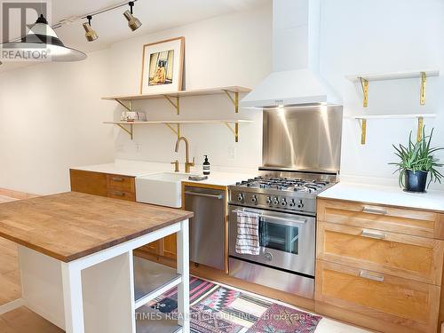 73 Pendrith Street, Toronto, ON - Indoor Photo Showing Kitchen