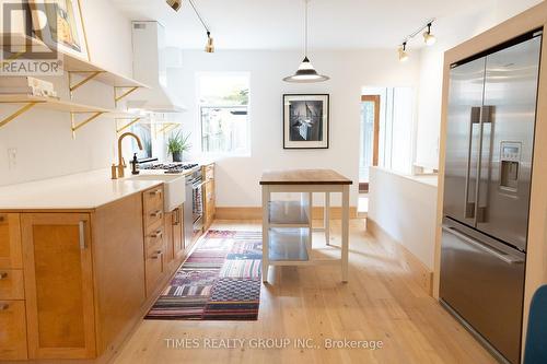 73 Pendrith Street, Toronto, ON - Indoor Photo Showing Kitchen