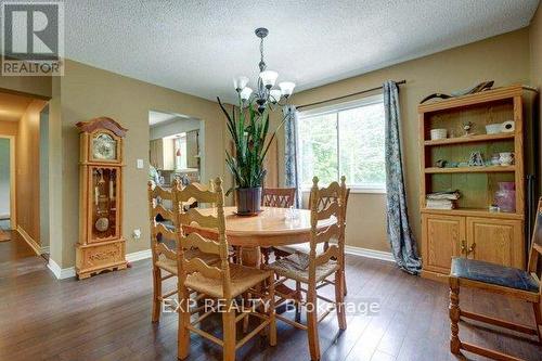 2200 Richardson Street, Innisfil, ON - Indoor Photo Showing Dining Room