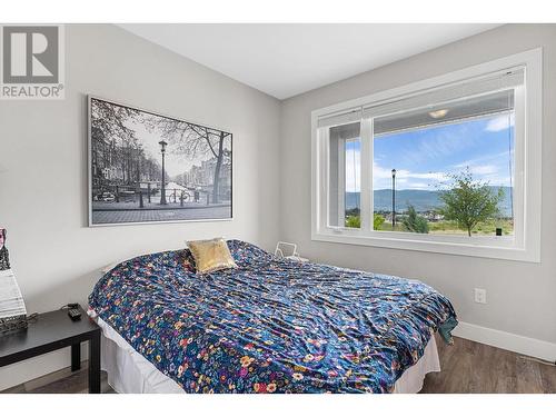 2620 Paramount Drive, West Kelowna, BC - Indoor Photo Showing Bedroom