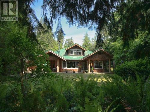 2777 Cedar Way, Savary Island, BC - Outdoor