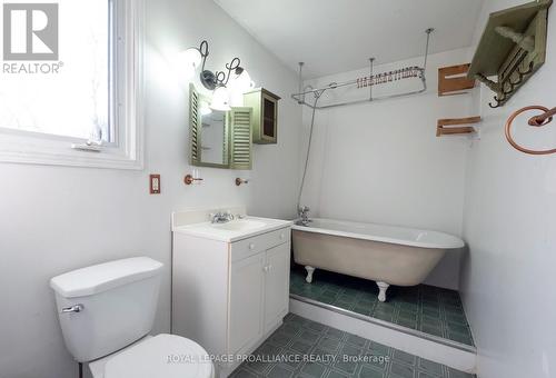 1222 County Road 14, Stone Mills, ON - Indoor Photo Showing Bathroom