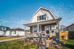 337 Leighton Avenue  Winnipeg, MB R2K 0J6