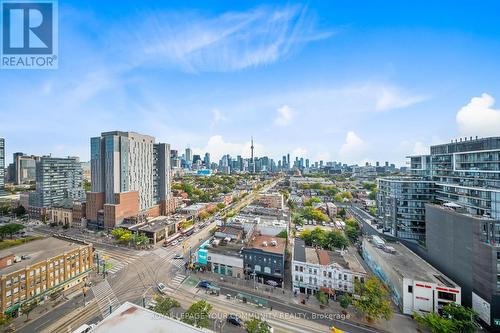 1205 - 484 Spadina Avenue, Toronto, ON - Outdoor With View