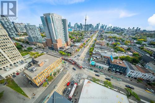 1205 - 484 Spadina Avenue, Toronto, ON - Outdoor With View