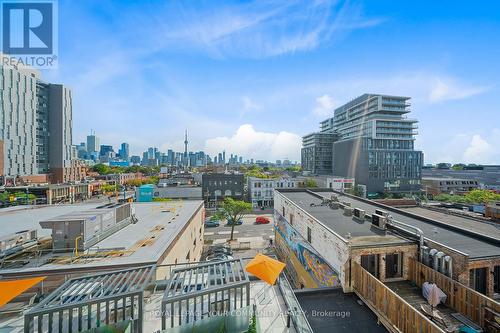 402 - 484 Spadina Avenue, Toronto, ON - Outdoor With View