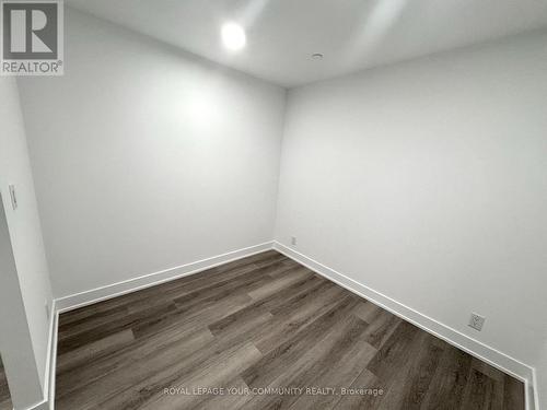 203 - 484 Spadina Avenue, Toronto, ON - Indoor Photo Showing Other Room