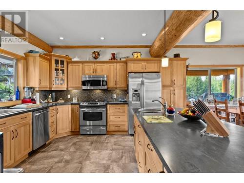 1414 Huckleberry Drive, South Shuswap, BC - Indoor Photo Showing Kitchen