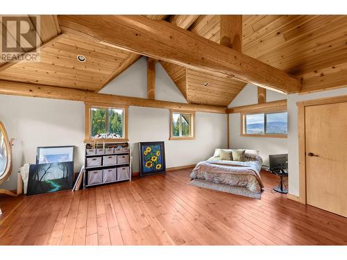 1414 Huckleberry Drive, South Shuswap, BC - Indoor Photo Showing Bedroom