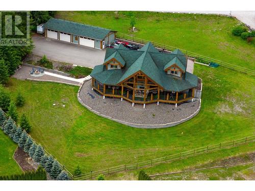 1414 Huckleberry Drive, South Shuswap, BC - Outdoor