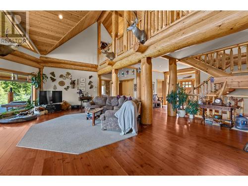 1414 Huckleberry Drive, South Shuswap, BC - Indoor