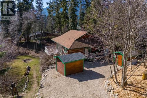 412 Sumac Road, South Shuswap, BC - Outdoor