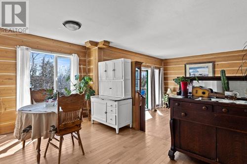 412 Sumac Road, South Shuswap, BC - Indoor