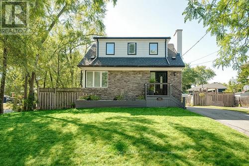 1452 Augustine Drive, Burlington, ON - Outdoor