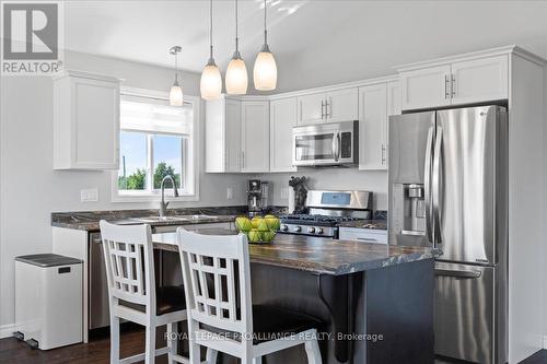 17 Denyes Road, Belleville, ON - Indoor Photo Showing Kitchen With Upgraded Kitchen