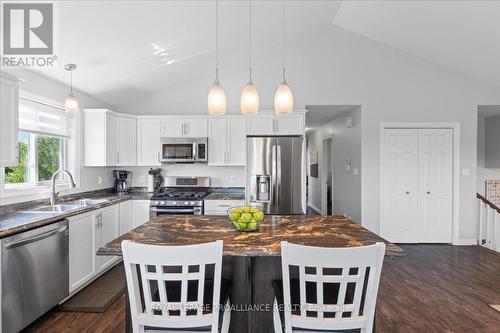 17 Denyes Road, Belleville, ON - Indoor Photo Showing Kitchen With Double Sink