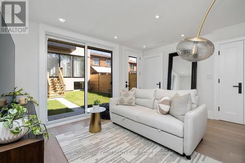 90R Eleventh Street, Toronto, ON - Indoor Photo Showing Living Room