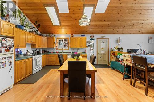 42 Suncrest Lane, Madawaska Valley (570 - Madawaska Valley), ON - Indoor Photo Showing Kitchen With Double Sink