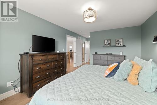 78 Essex Drive, Belleville, ON - Indoor Photo Showing Bedroom