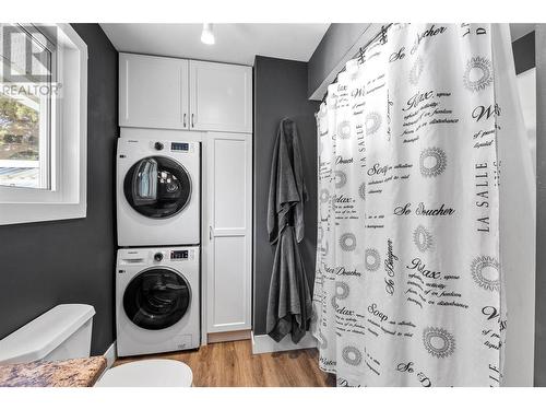 8661 Skimikin Road, Chase, BC - Indoor Photo Showing Laundry Room