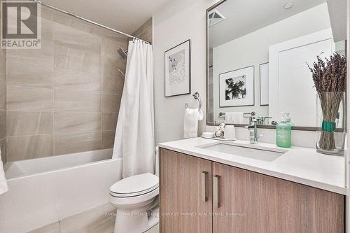 411 - 1575 Lakeshore Road W, Mississauga, ON - Indoor Photo Showing Bathroom