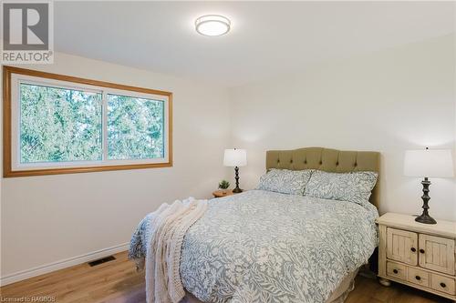 7199 Highway 21, South Bruce Peninsula, ON - Indoor Photo Showing Bedroom