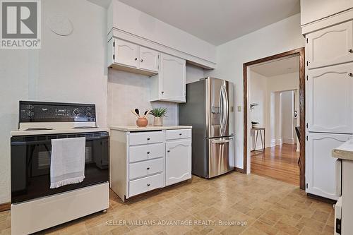 171 Ronan Avenue, Toronto, ON - Indoor Photo Showing Kitchen