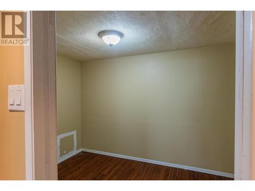 96 Pine Avenue, Fruitvale, BC - Indoor Photo Showing Other Room