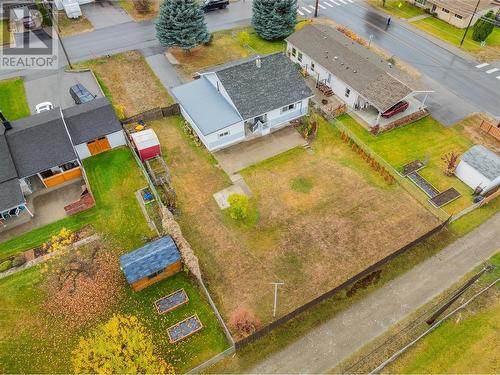 96 Pine Avenue, Fruitvale, BC - Outdoor With View