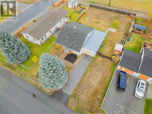 96 Pine Avenue, Fruitvale, BC - Outdoor With View