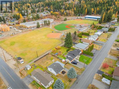 96 Pine Avenue, Fruitvale, BC - Outdoor With View