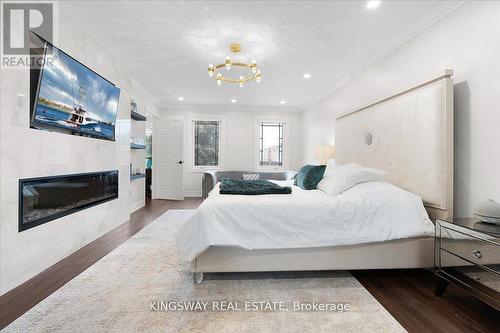 265 Wycliffe Avenue, Vaughan, ON - Indoor Photo Showing Bedroom