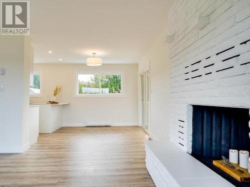 7358 Field Street, Powell River, BC - Indoor With Fireplace