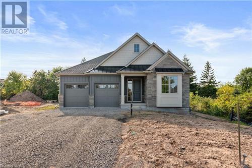 27 Maple Leaf Avenue S, Ridgeway, ON - Outdoor With Facade