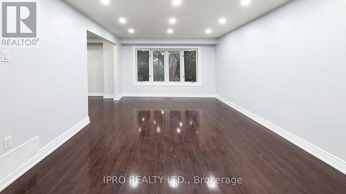 1222 Cherrydown Drive, Oshawa, ON - Indoor Photo Showing Other Room