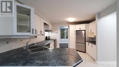 1222 Cherrydown Drive, Oshawa, ON - Indoor Photo Showing Kitchen With Double Sink