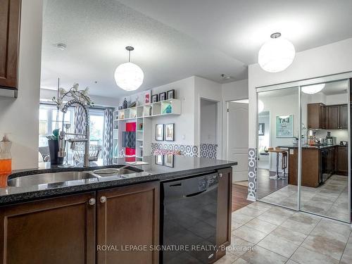 308-70 Baycliffe Cres E, Brampton, ON - Indoor Photo Showing Kitchen With Double Sink