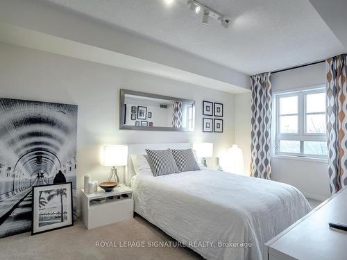 308-70 Baycliffe Cres E, Brampton, ON - Indoor Photo Showing Bedroom