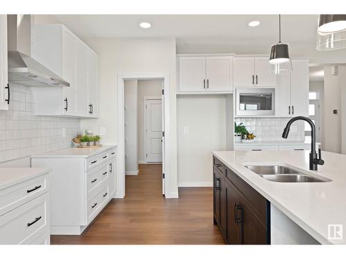 17355 2 St Nw, Edmonton, AB - Indoor Photo Showing Kitchen With Double Sink With Upgraded Kitchen