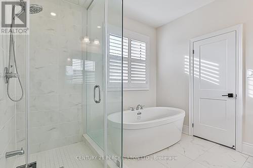 75 Jinnah Avenue, Markham, ON - Indoor Photo Showing Bathroom