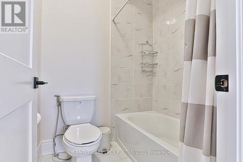 75 Jinnah Avenue, Markham, ON - Indoor Photo Showing Bathroom