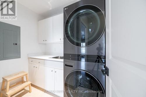 710 - 2855 Bloor Street W, Toronto, ON - Indoor Photo Showing Laundry Room