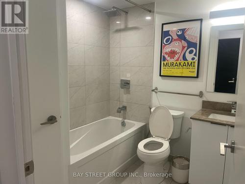 2912 - 501 Yonge Street, Toronto, ON - Indoor Photo Showing Bathroom