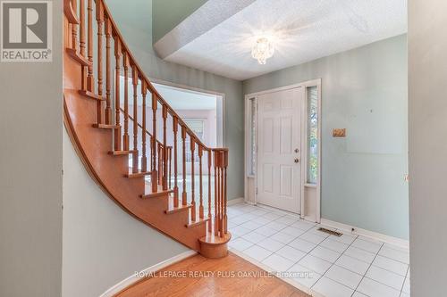 3465 Wilmot Crescent, Oakville, ON - Indoor Photo Showing Other Room