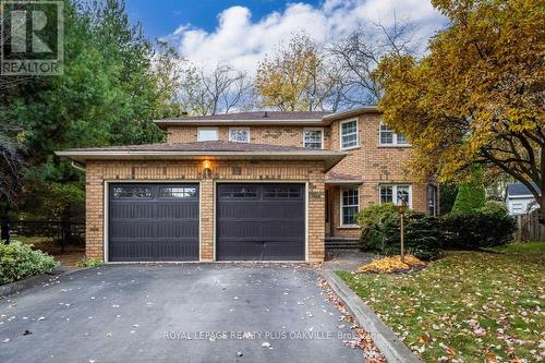 3465 Wilmot Crescent, Oakville, ON - Outdoor With Facade