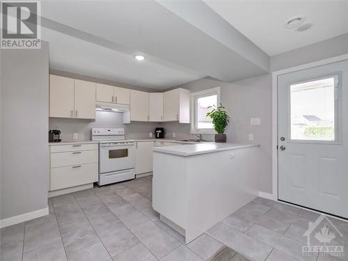 101 Main Street, Almonte, ON - Indoor Photo Showing Kitchen