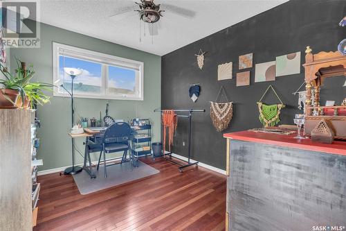 3230 Tufts Bay E, Regina, SK - Indoor Photo Showing Other Room